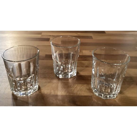 Set of 3 Libbey Gibraltar Heavy Glass Tumblers 4” - Picture 6 of 9